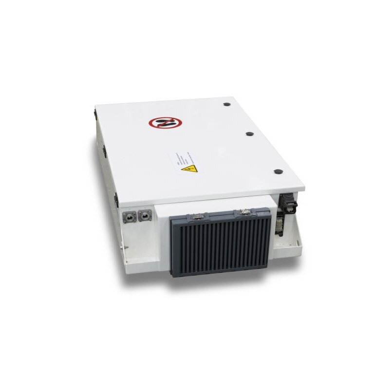 Der KIEPE Isolating Converter (KIC) ist ein galvanisch isolierender DC-DC-Wandler. Indem der KIC als Batterieladegerät fungiert, lässt sich ein E-Bus in einen IMC®-Bus wandeln. | © KIEPE